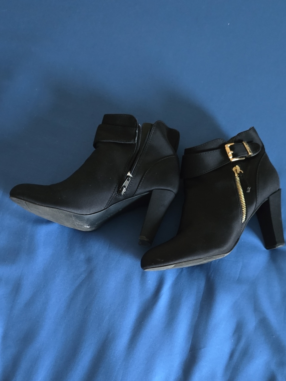 Liz Claiborne Black Ankle Booties with Gold Buckle